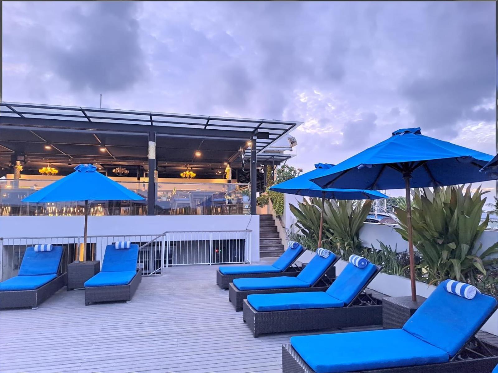 J4 Hotels Legian Eksteriør bilde